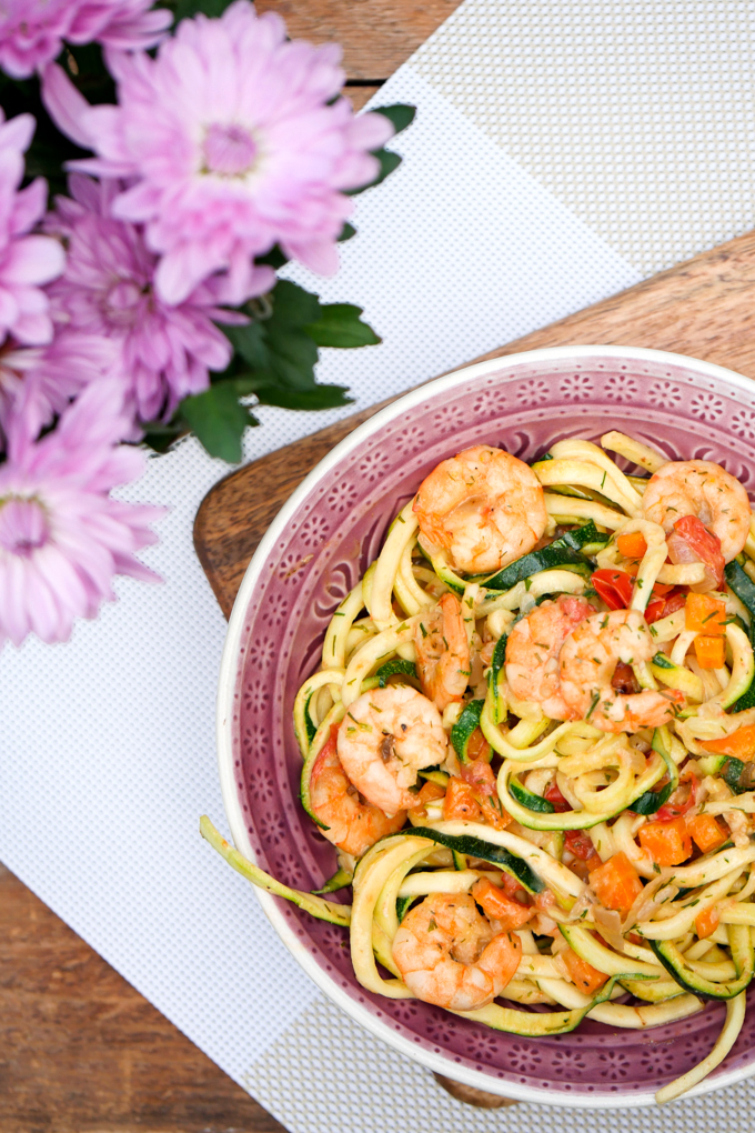  recipe for zucchini noodles with shrimp in cream sauce 